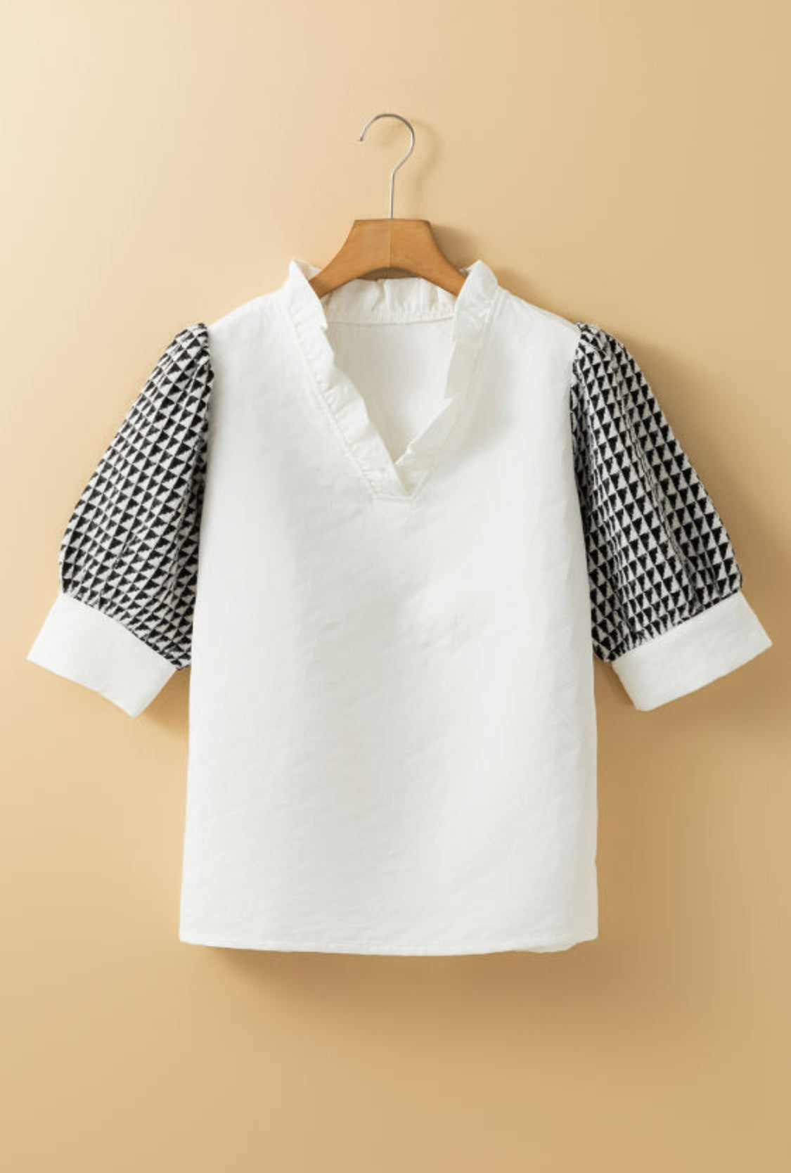 White textured short sleeve blouse