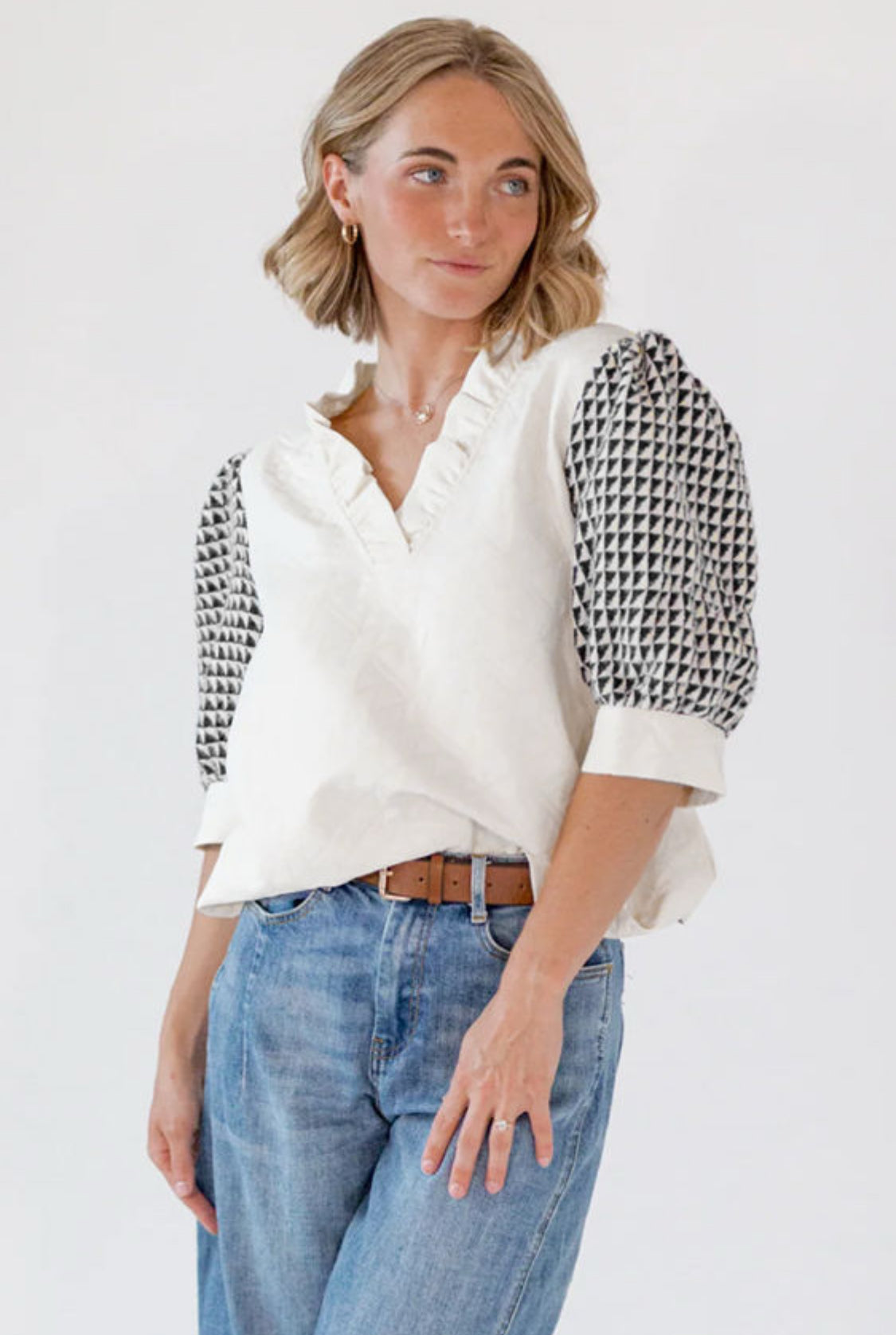 White textured short sleeve blouse