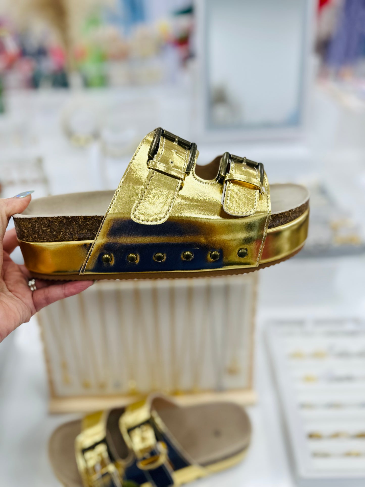 Gold leather flatform slipper