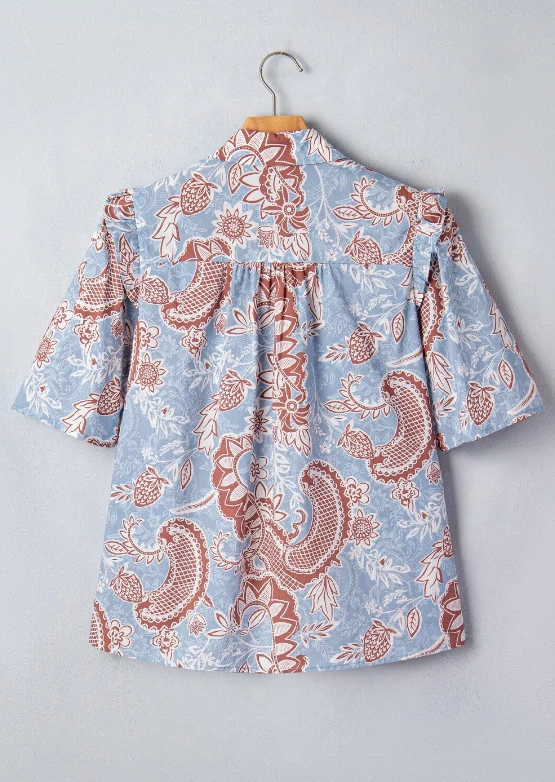 Blue floral top