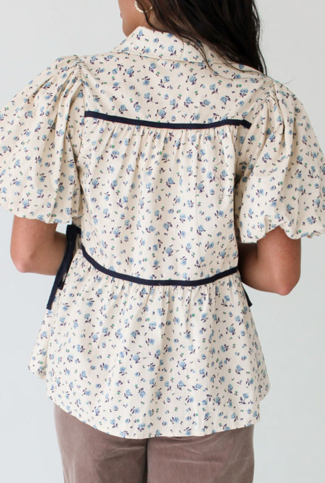 Blue floral top