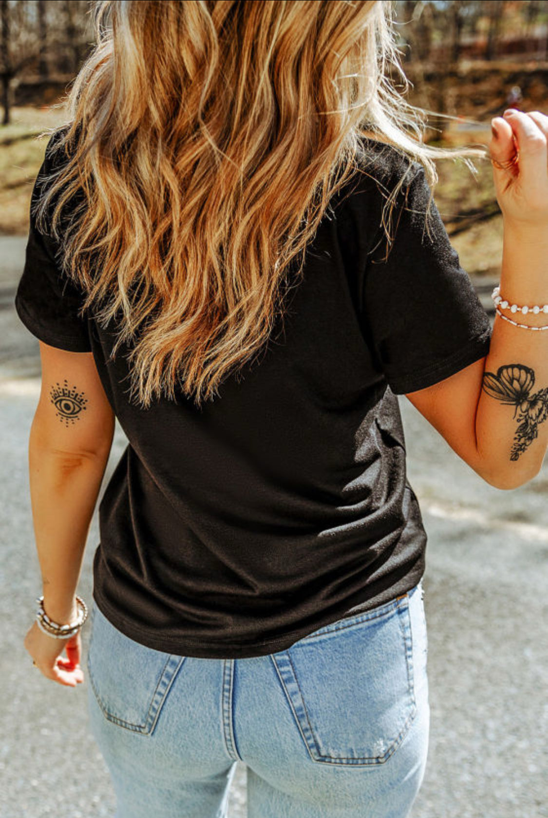 Sequin pumpkin with bow tee