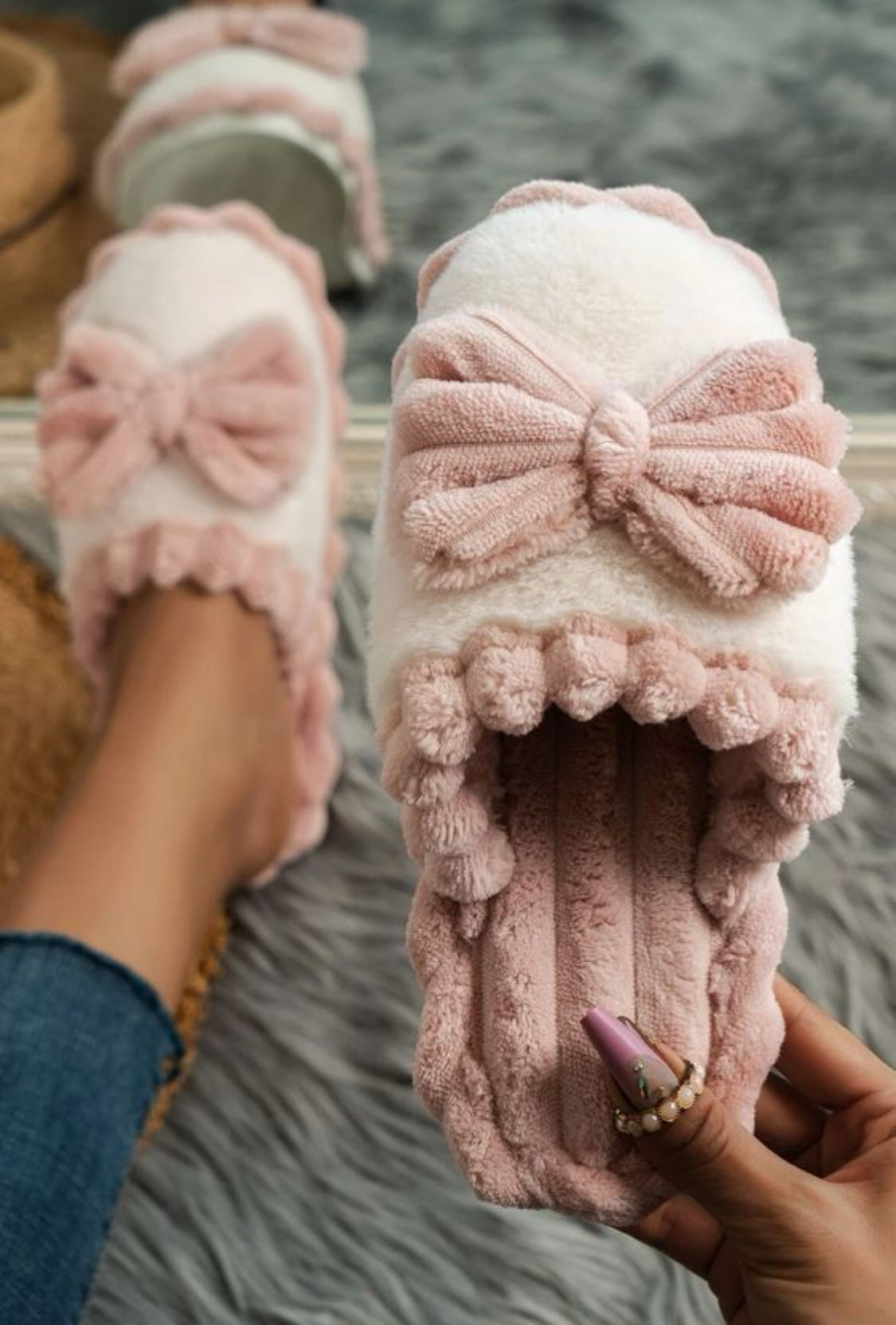Bow slipper