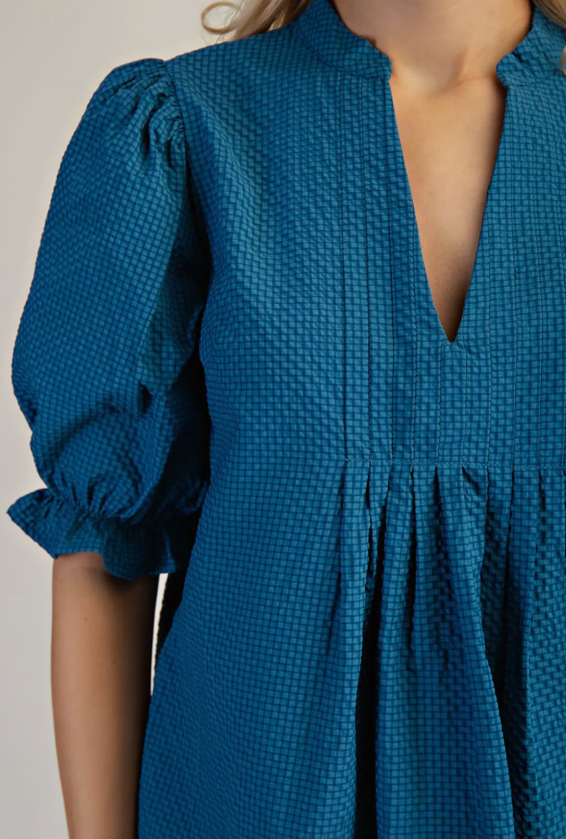 Puff sleeve mini dress