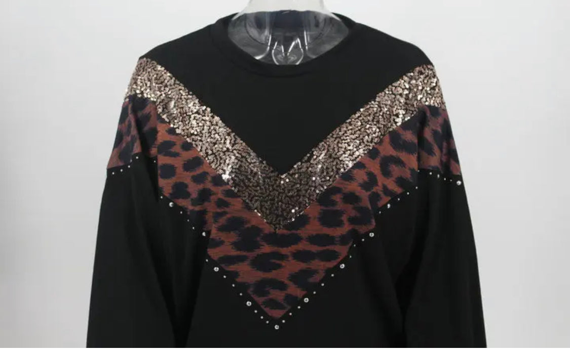 V leopard top