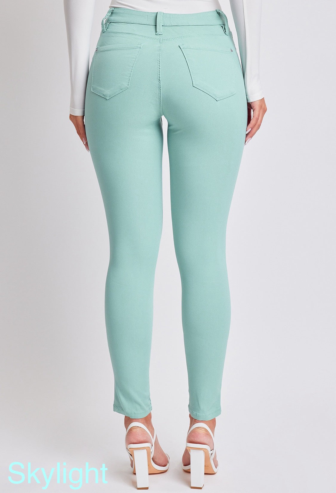 Hyperstretch mid-rise skinny jeans