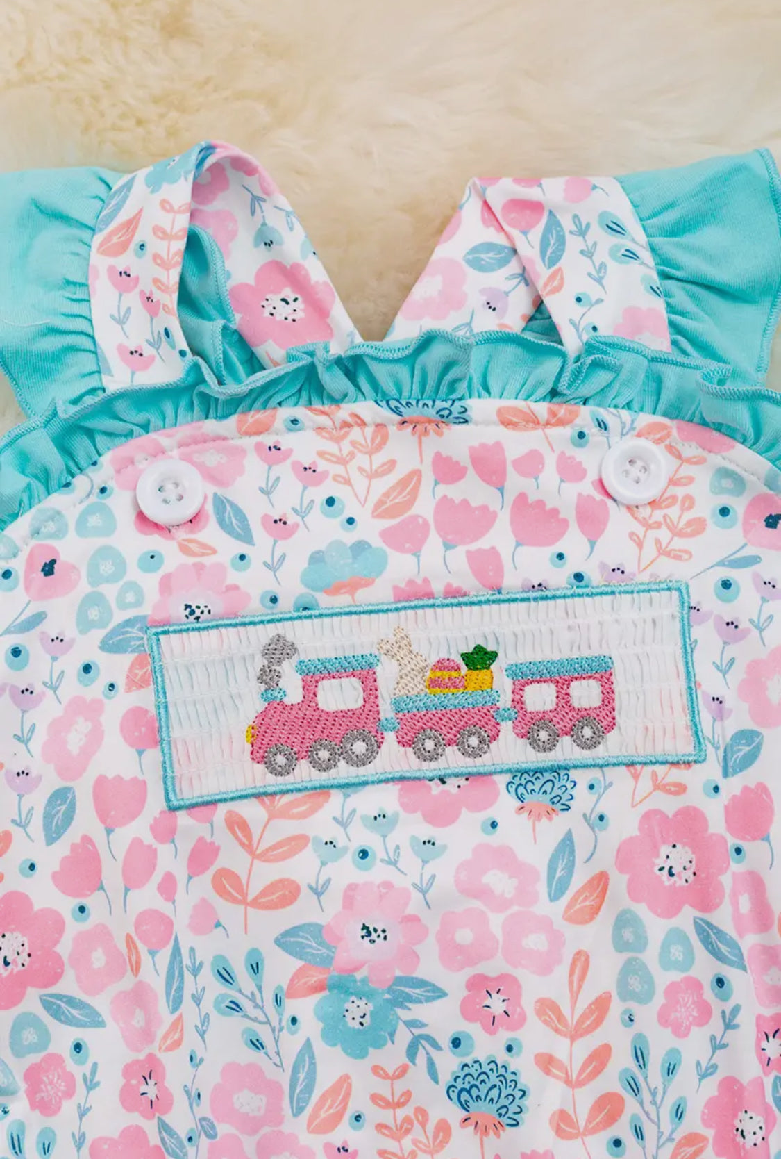 Train smocked bubble