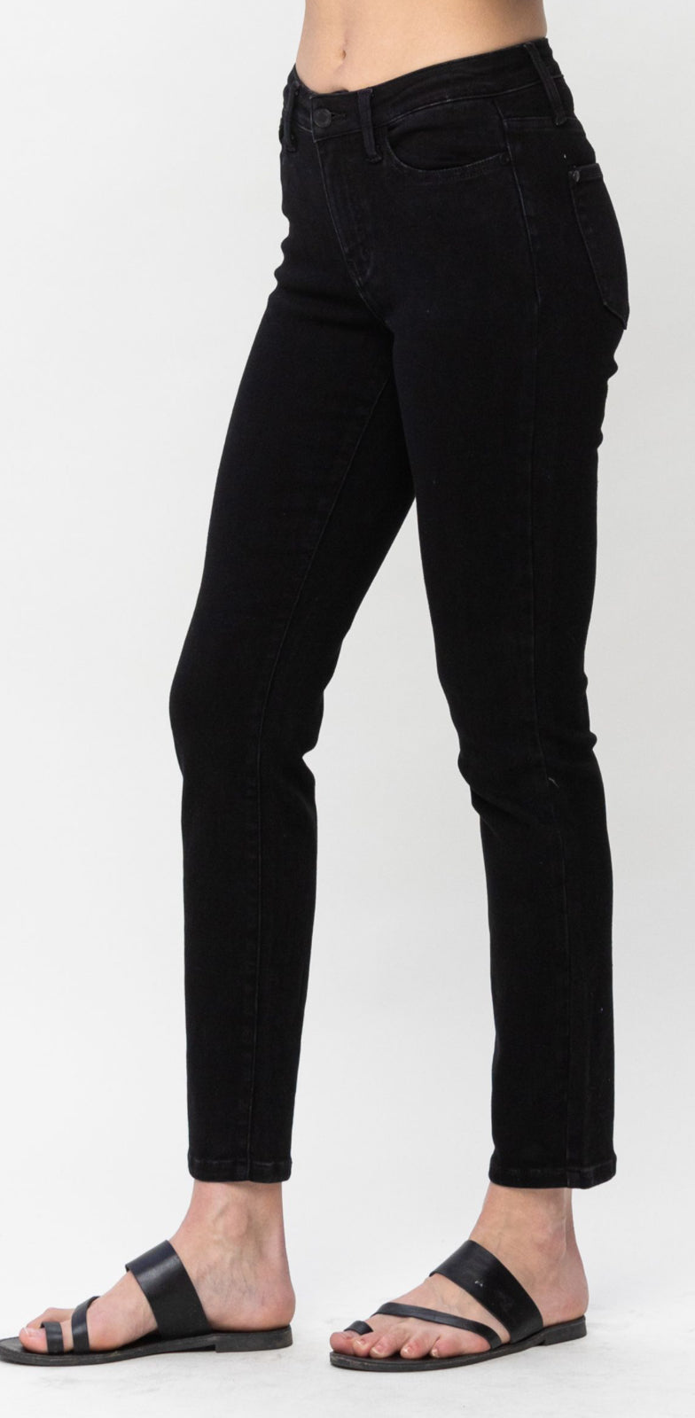 Judy Blue Mid-rise black slim fit jeans