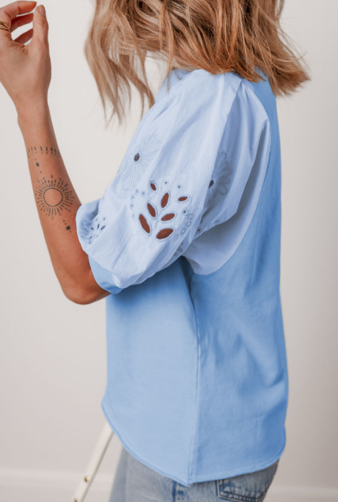 Blue flowers embroidery top