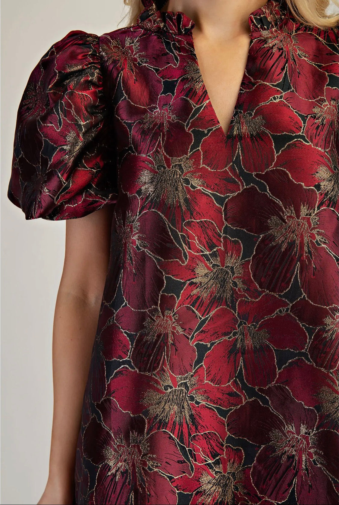 Ruffle V-neck puff sleeve dress