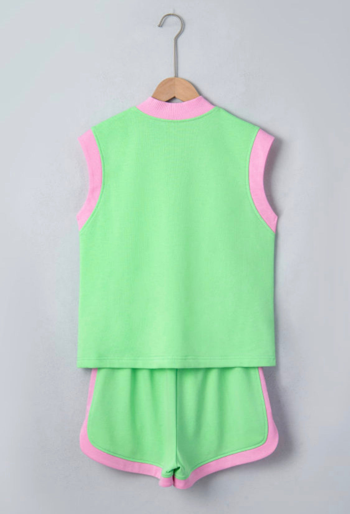 Green color lock set