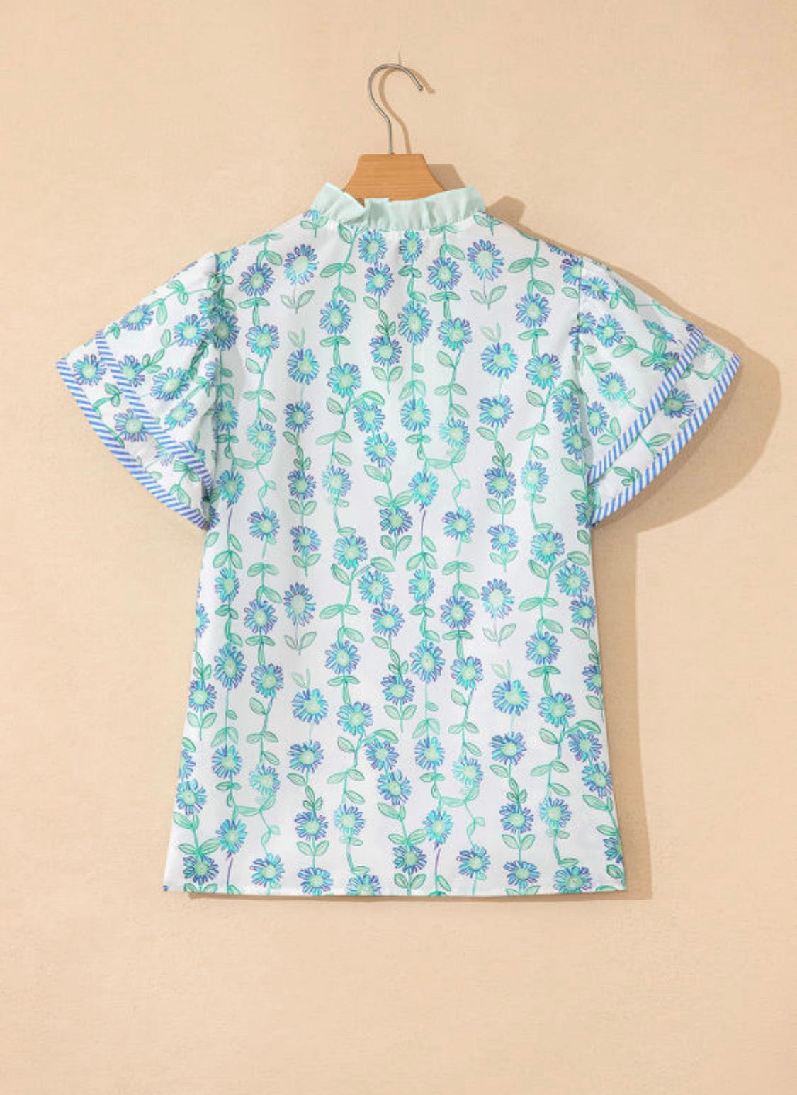 Green floral top
