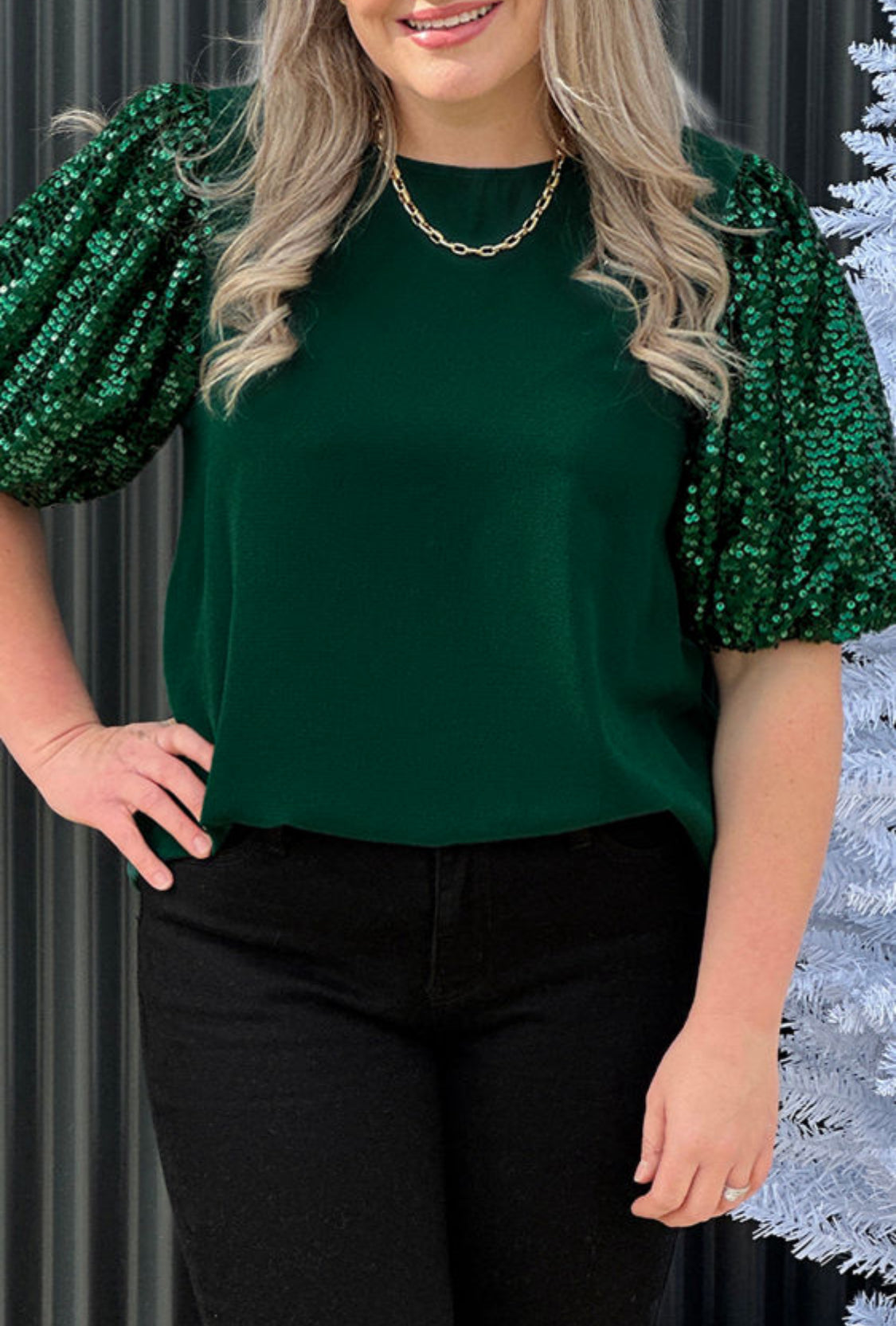 Green sequin sleeve top (curve)