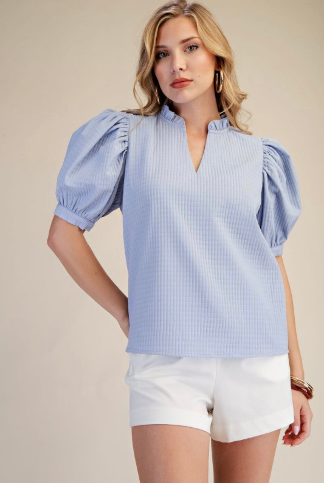 V neck puff sleeve top