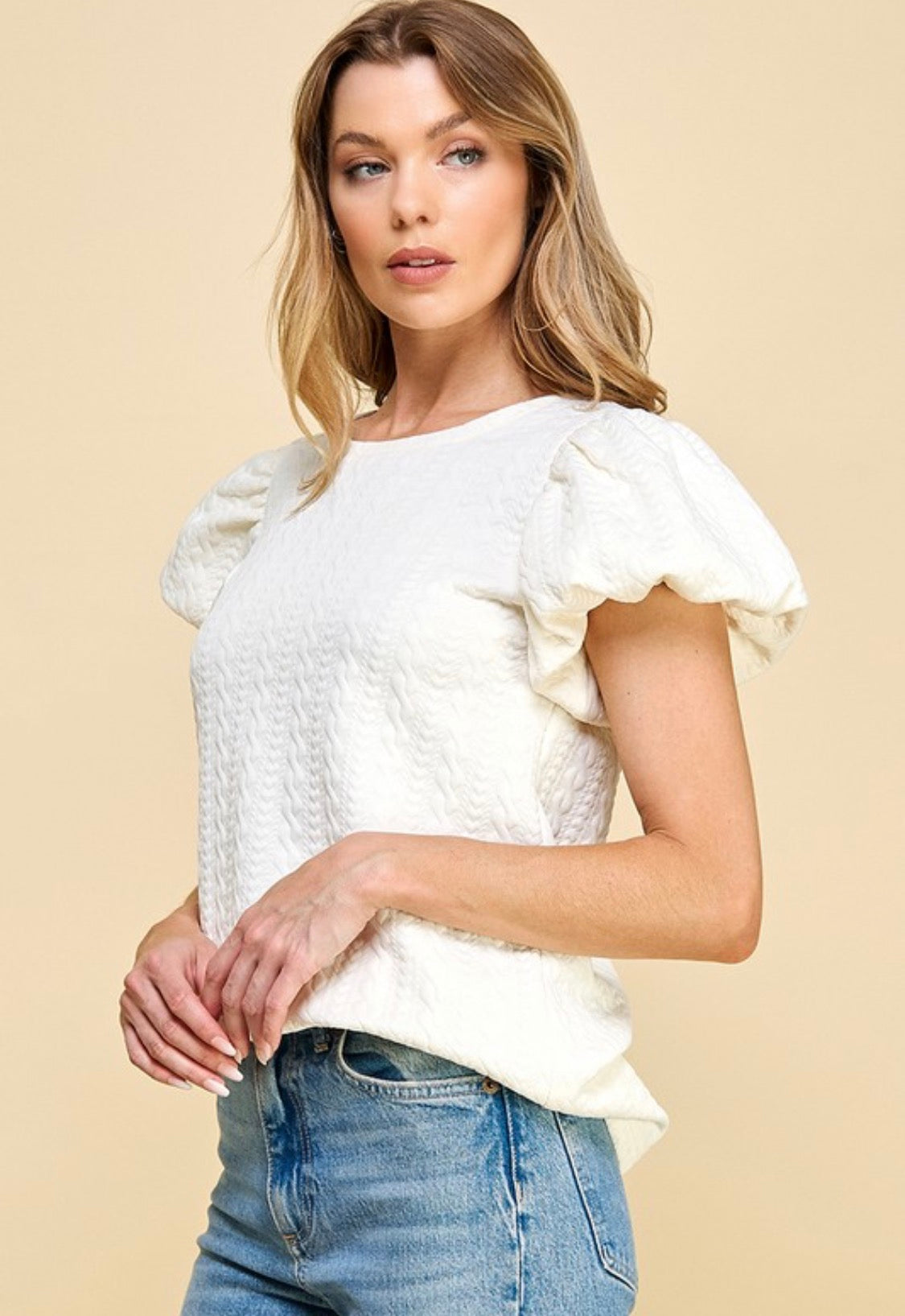 Cream texture top