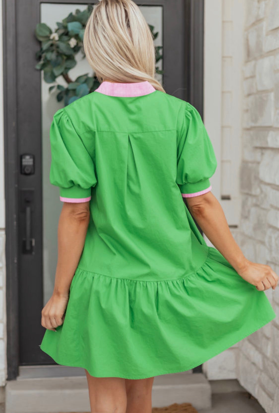 Green puff sleeve dress