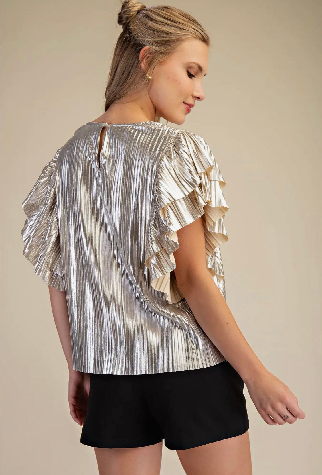 Champagne flutter-sleeve top (Glam)