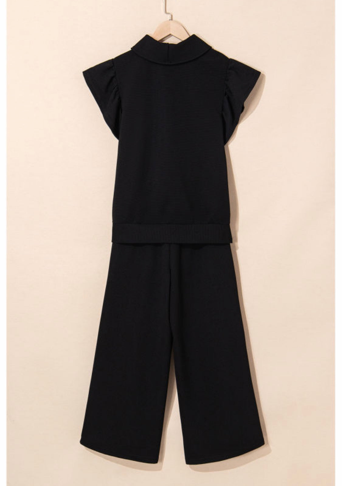 Black textured pant set