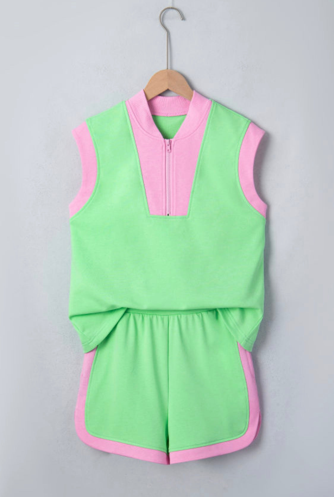 Green color lock set