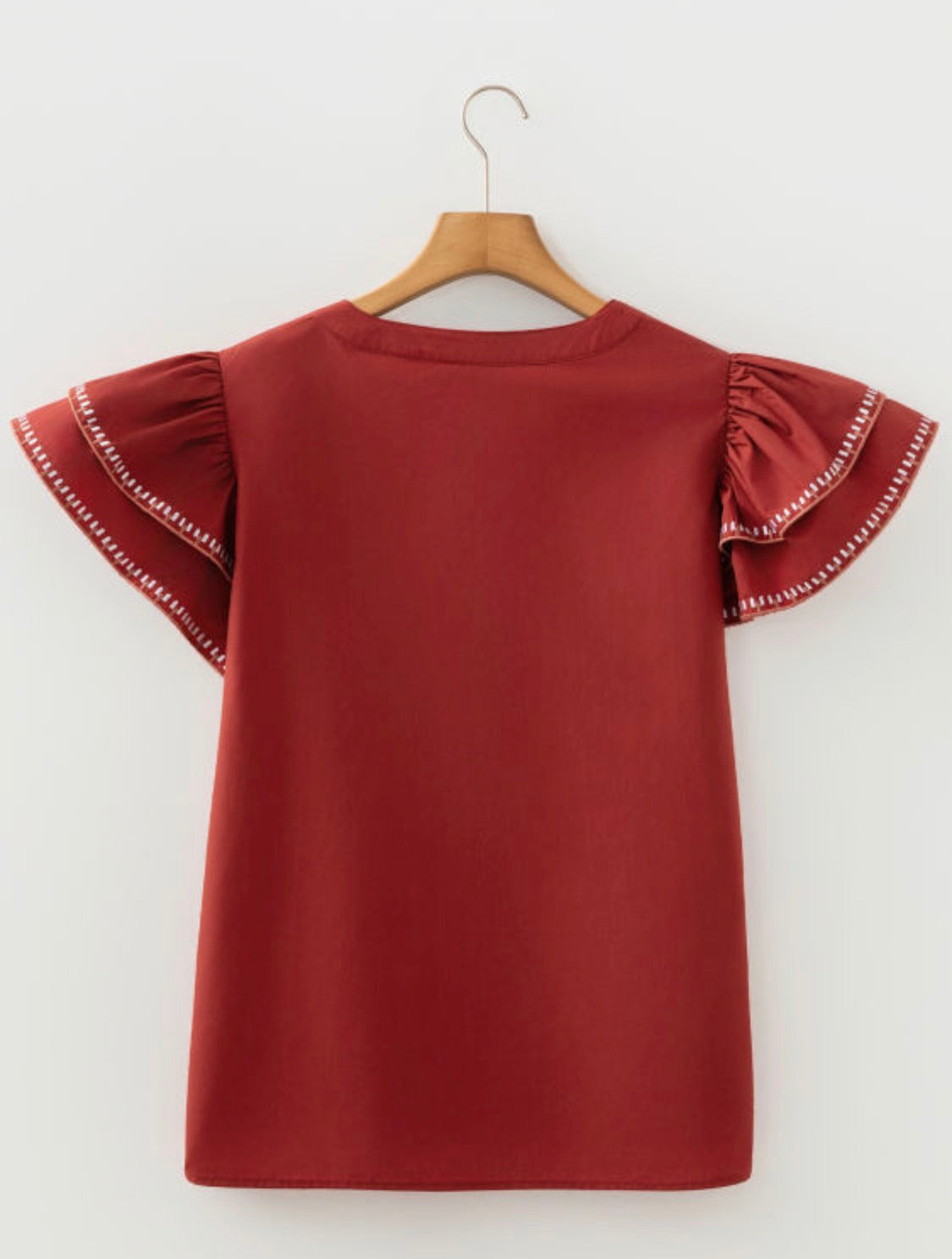 Clay flutter sleeve top