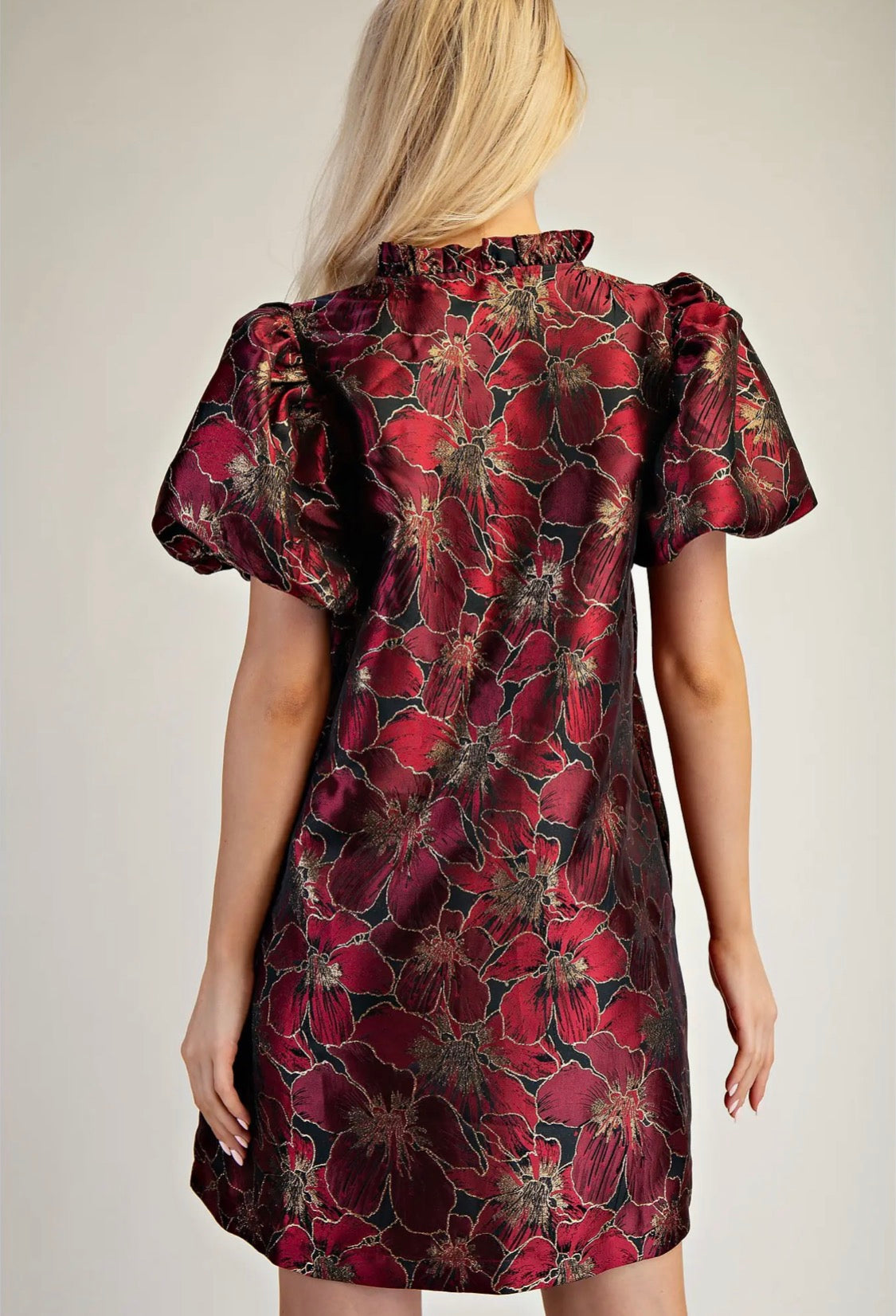 Ruffle V-neck puff sleeve dress